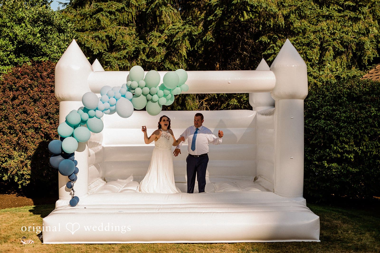 Washington Backyard Wedding // Kristen & Brian -