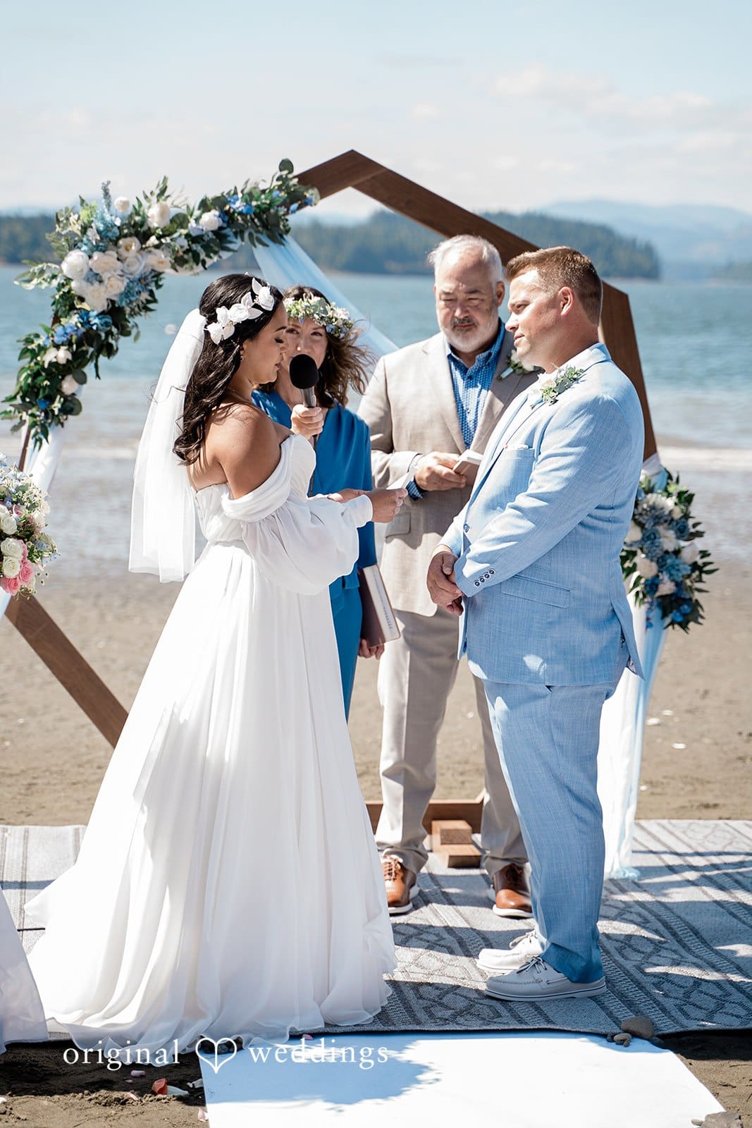 Washington Beach Wedding // Cassandra & Joel -