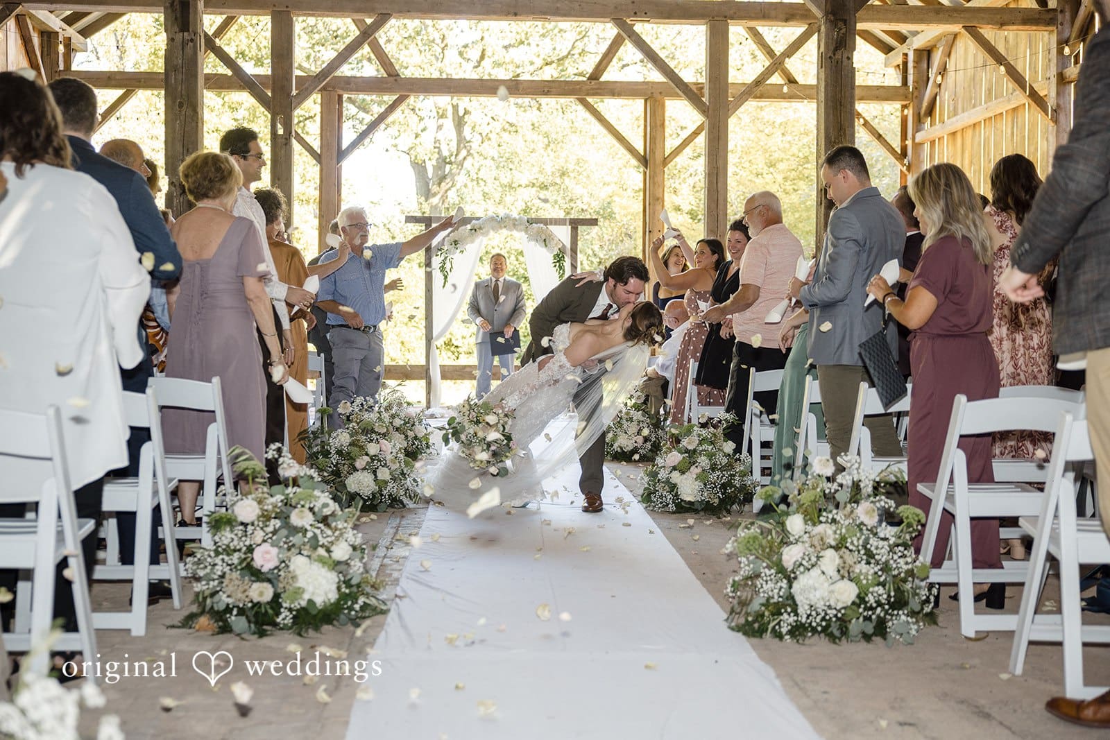 Whispering Woods Wedding // Sydney & Zac -