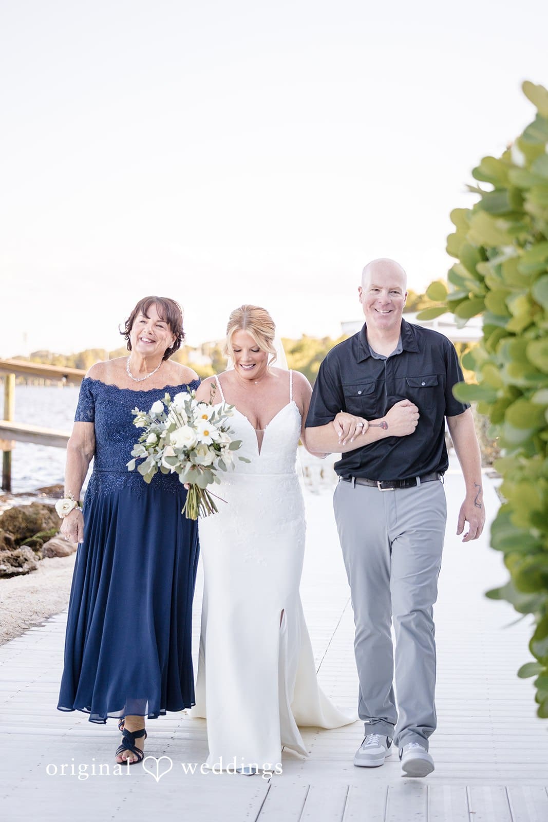 Yellow Dog Cafe Wedding // Kelly & Lawney -