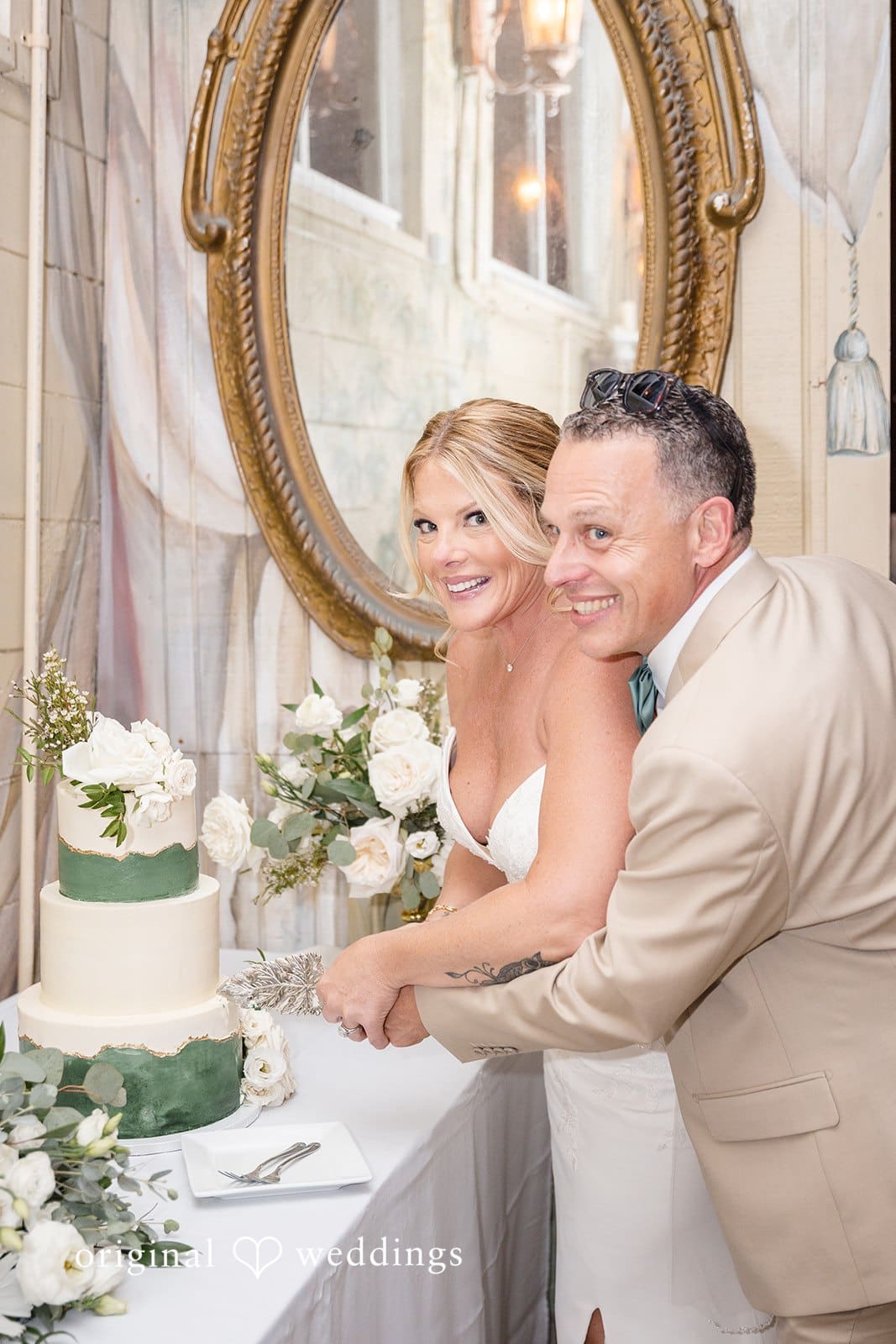 Yellow Dog Cafe Wedding // Kelly & Lawney -