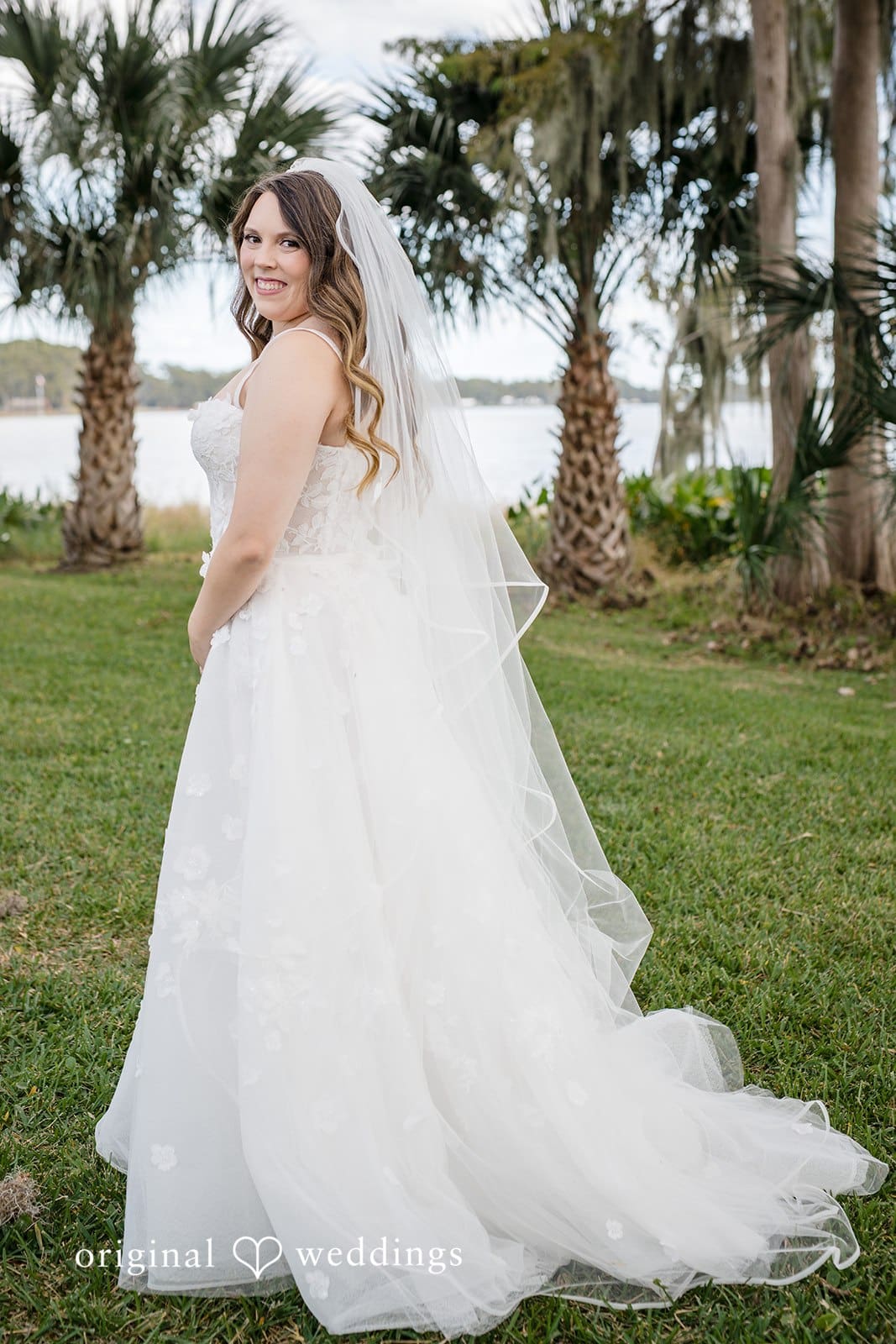 Florida Backyard Wedding // Amanda & Trevor -