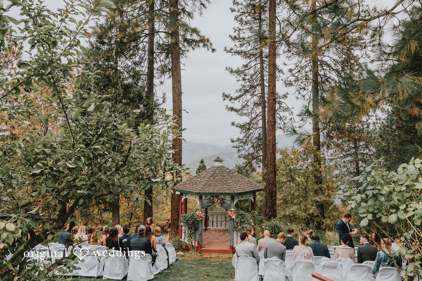 Lillaskog Lodge Wedding // Heather & Nathaniel -