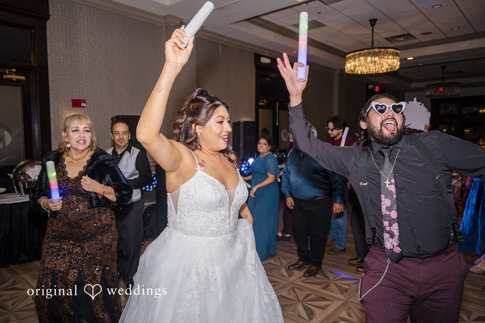 Maggiano's at the Rim Wedding // Pearl & Denise -