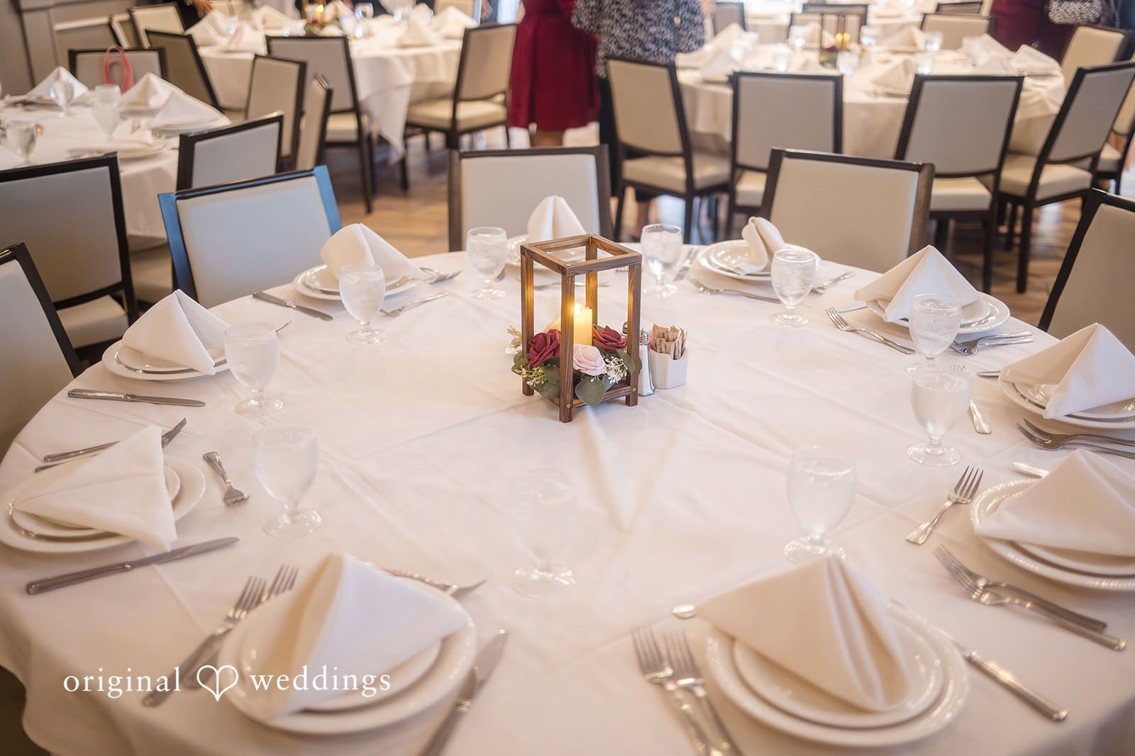 Maggiano's at the Rim Wedding // Pearl & Denise -
