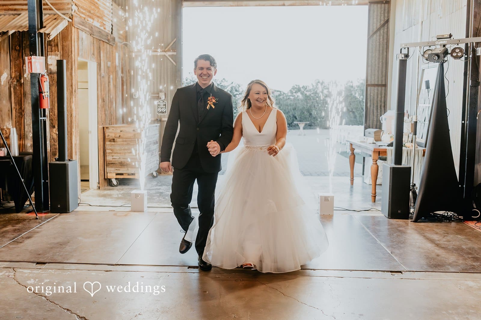 The Big Tin Cotton Gin Wedding // Jennifer & Jake -