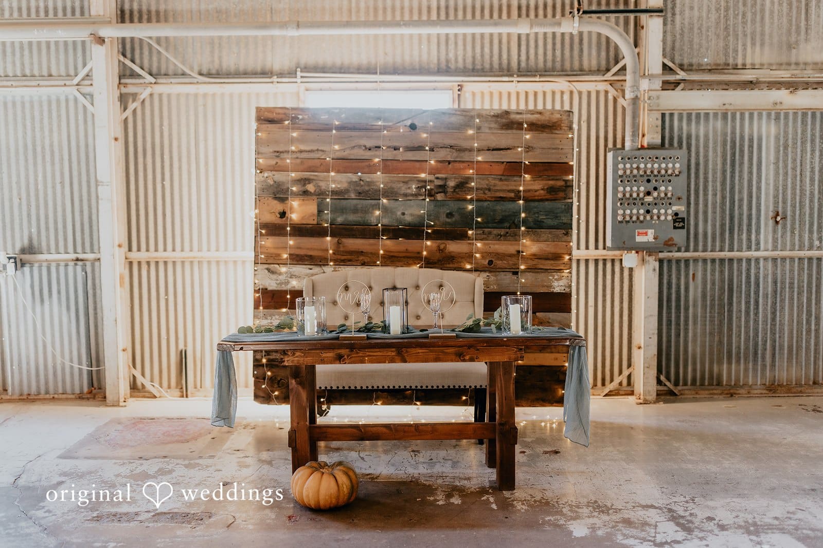 The Big Tin Cotton Gin Wedding // Jennifer & Jake -