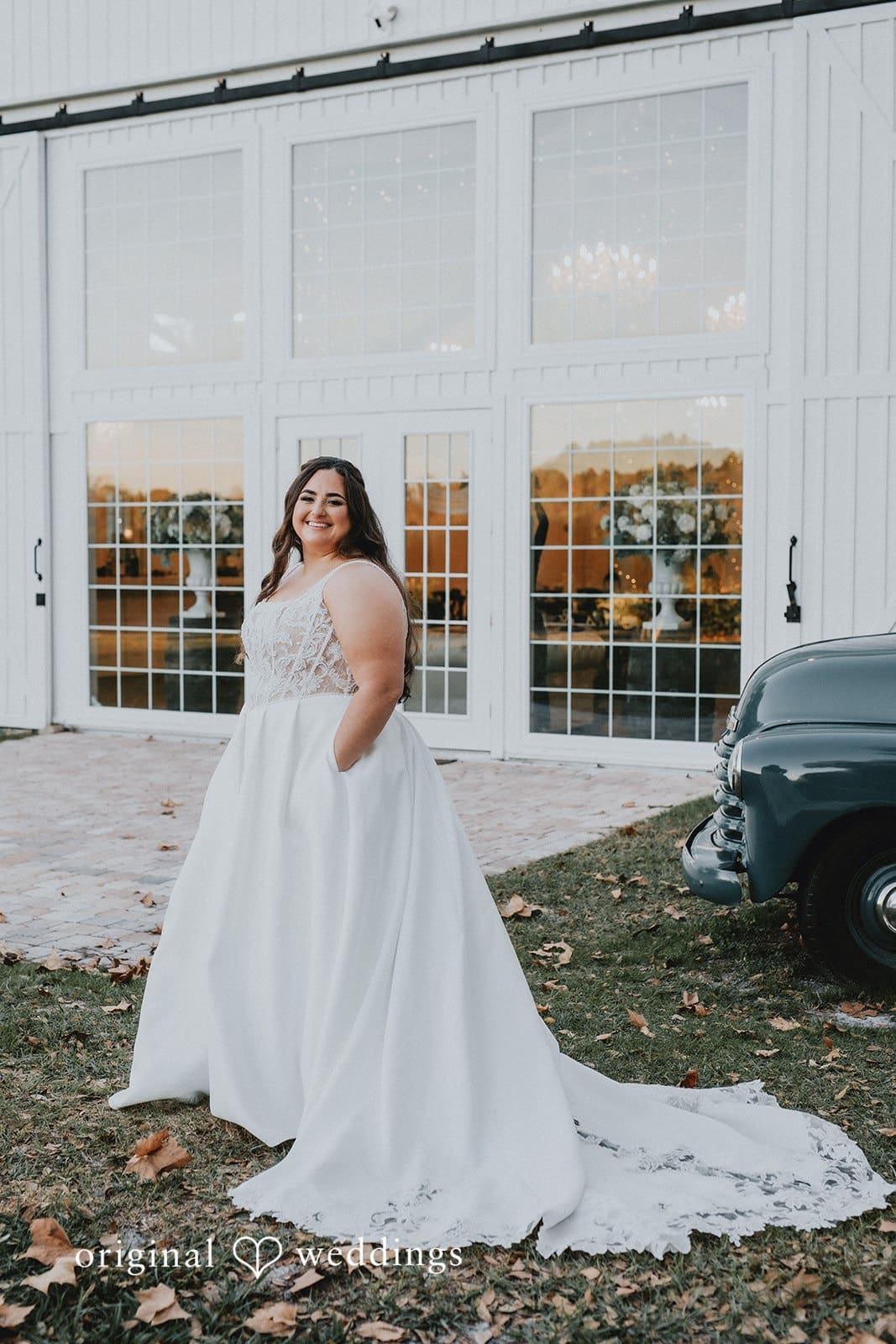 A stunning portrait of the couple at Ever After Farms Citrus