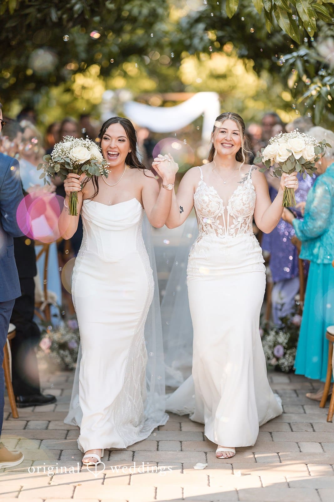 Smiling newlyweds at Hacienda Los Robles.