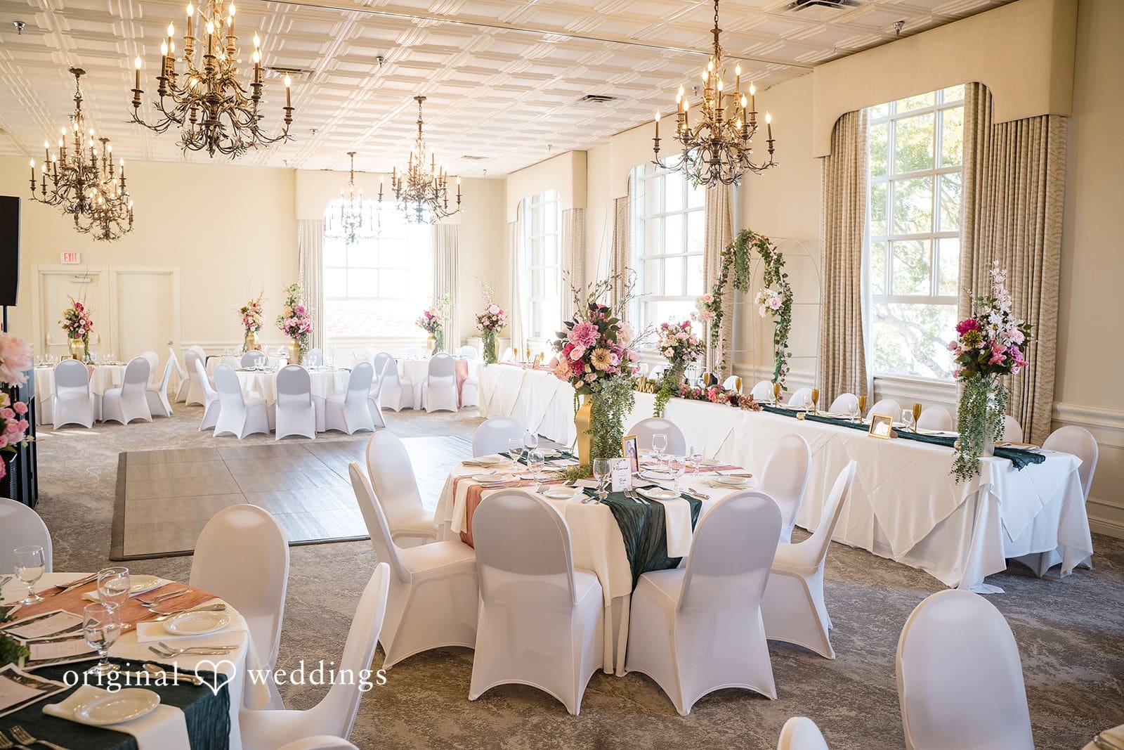 The beautifully arranged reception table stands out.