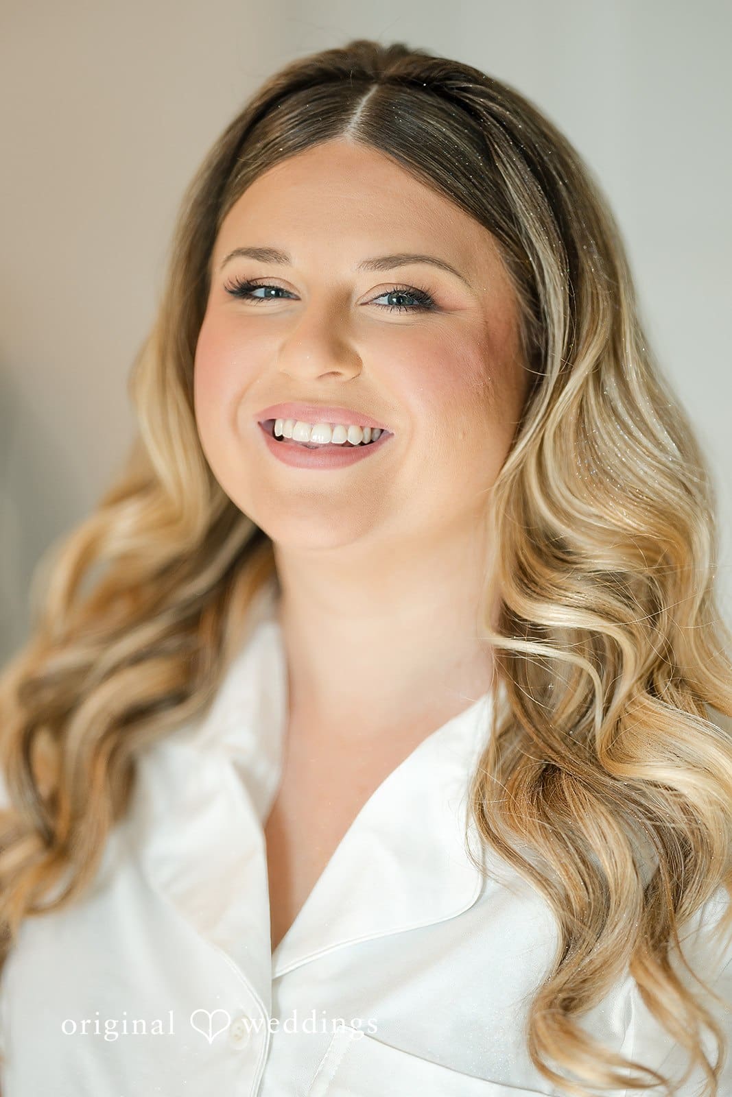 A beautiful portrait of the bride before the wedding ceremony