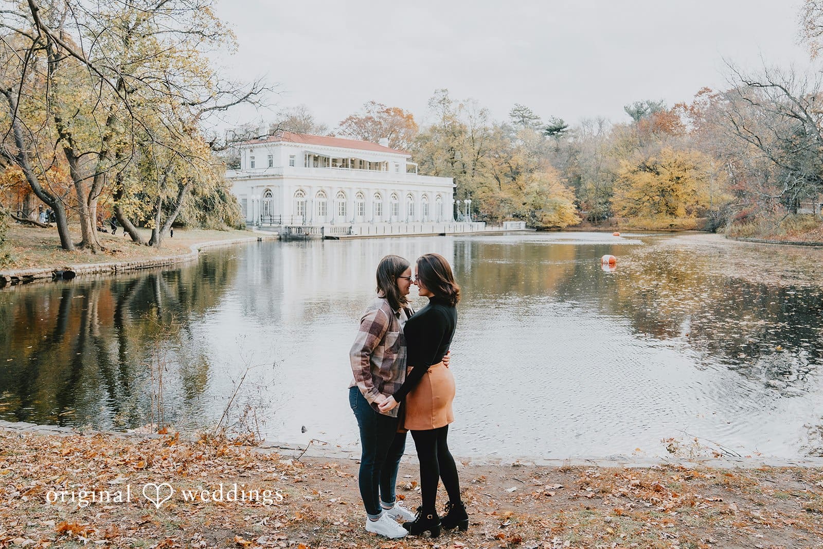 November 16, 2025 – Molly & Alexis – (ID-4979) A romantic portrait of the couple at the waterfront