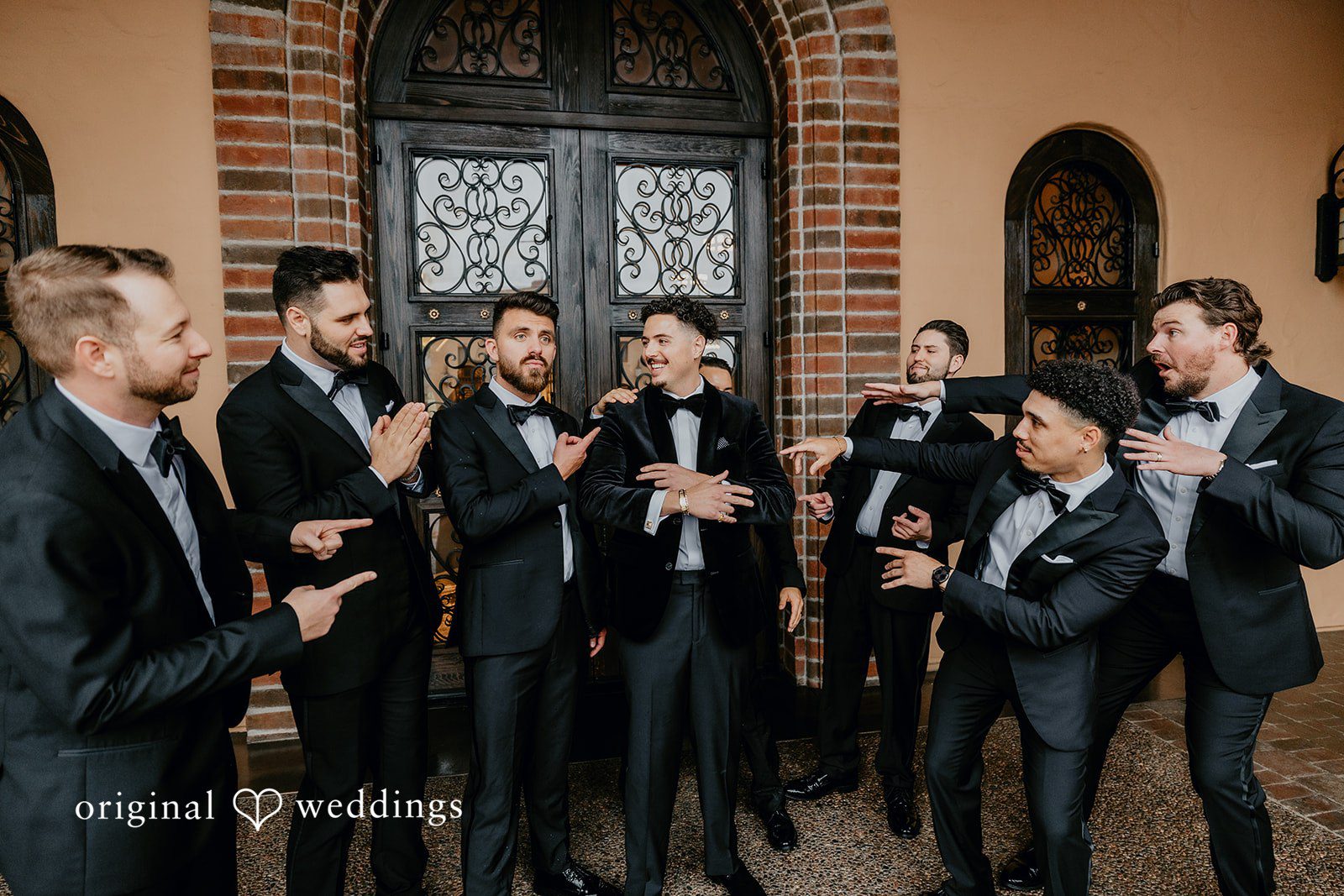 Jakob + Flowreen A fun portrait of the groom with his groomsmen