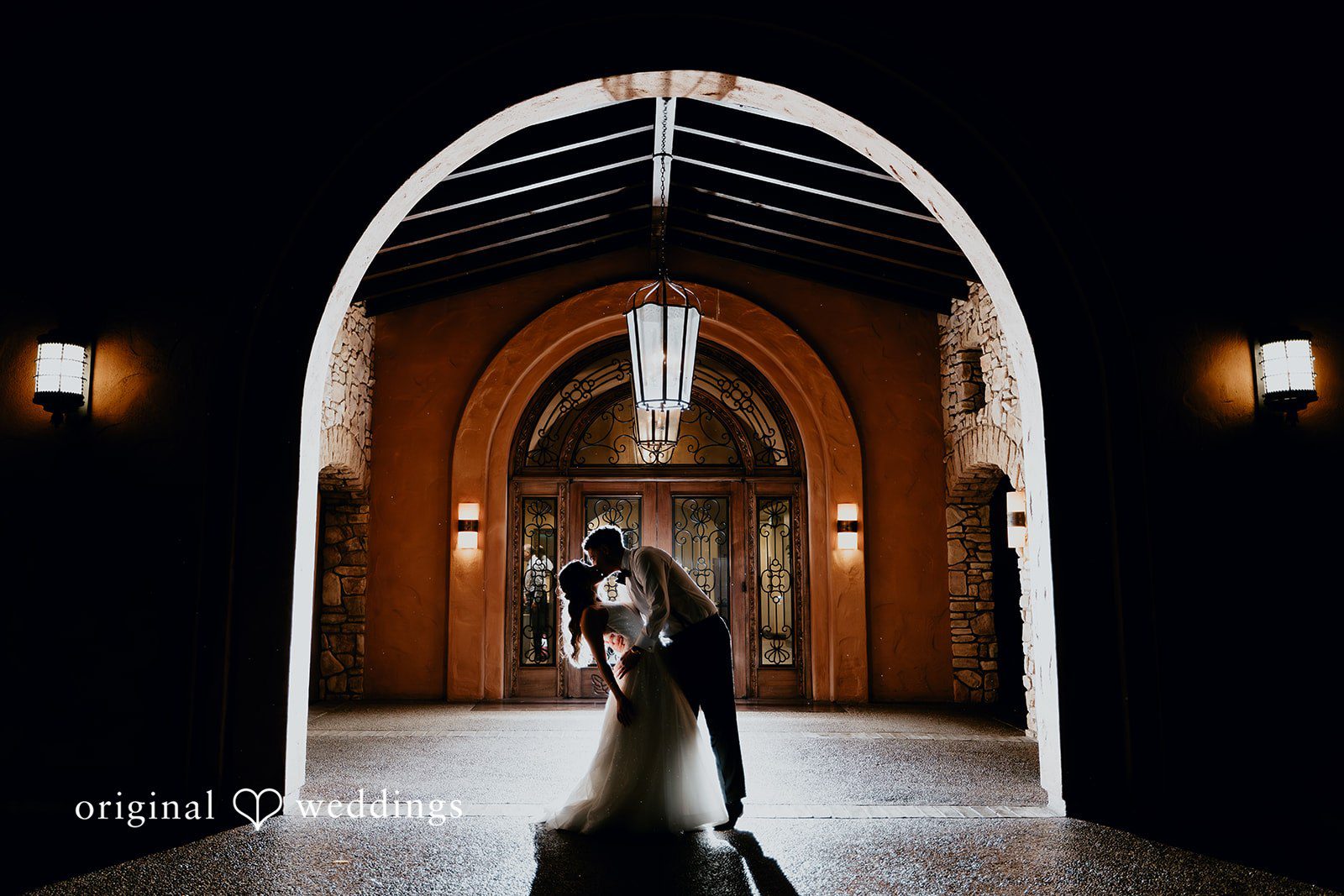 Jakob + Flowreen A romantic evening portrait of the couple at St Gabriel Catholic Church