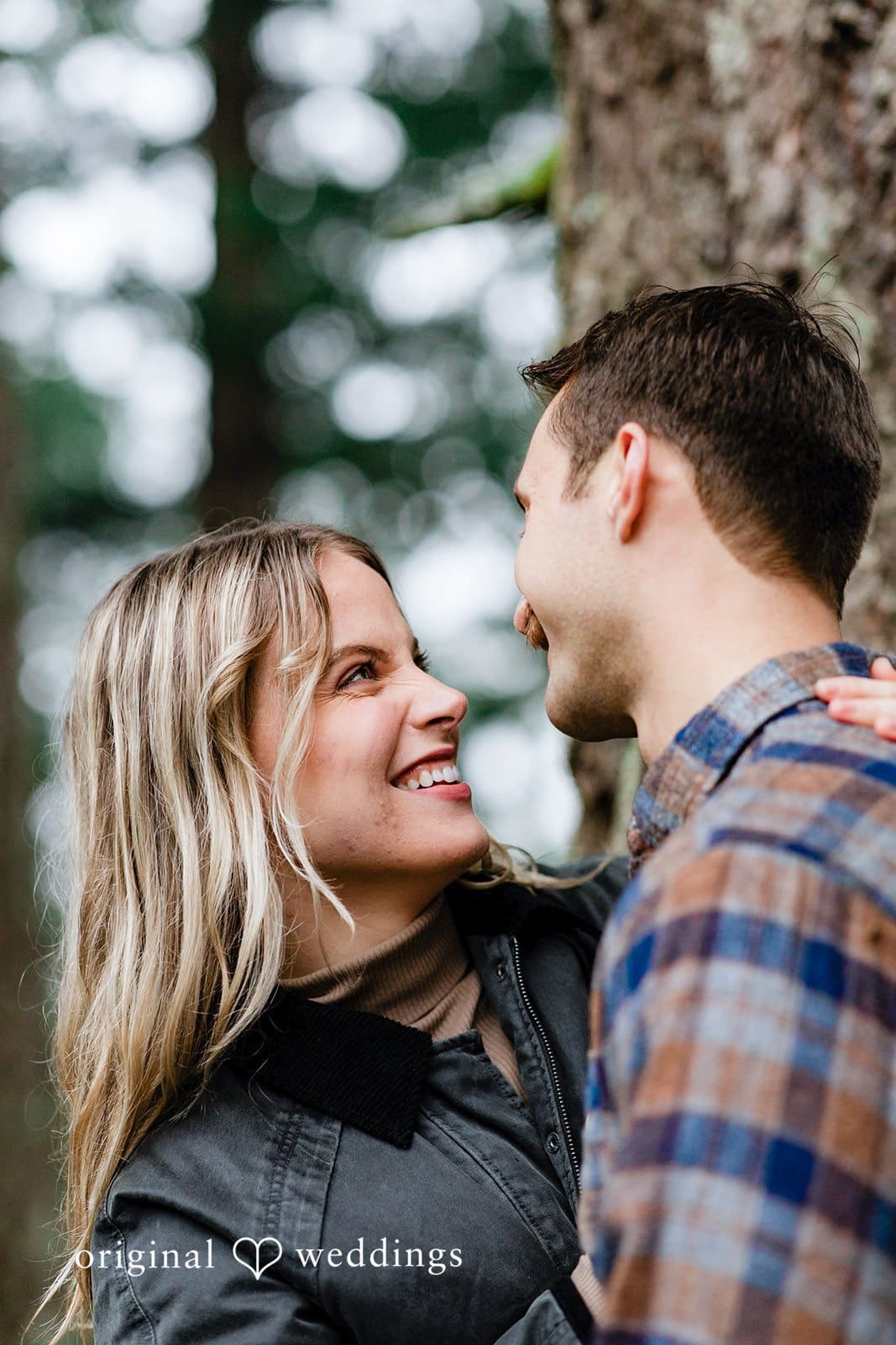A romantic portrait of Aubrey and Casey