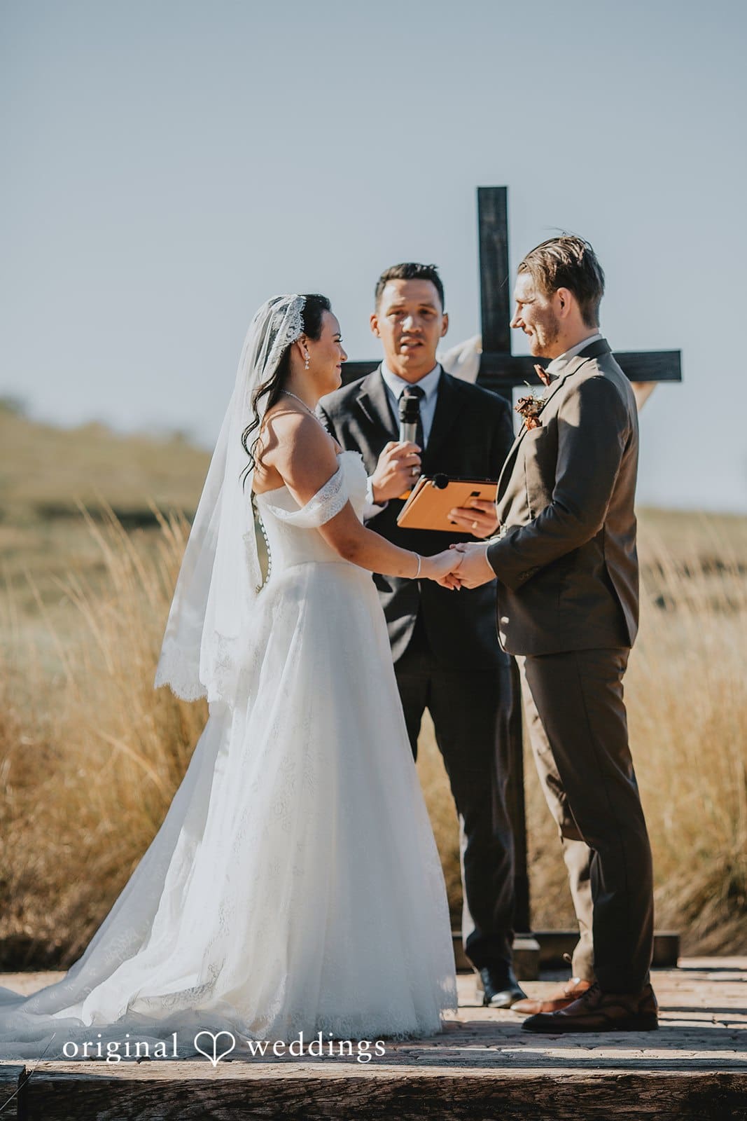 Austin Wedding Photographers at Two Wishes Ranch | Jillian & Justin -