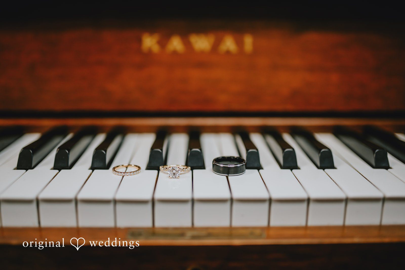 This piano detail was photographed by an Atlanta Wedding Photographer to capture atmosphere as an Atlanta Wedding Photographer style.