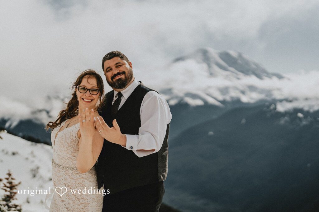 Isa + Grant Crystal Mountain Resort Wedding // Isa & Grant