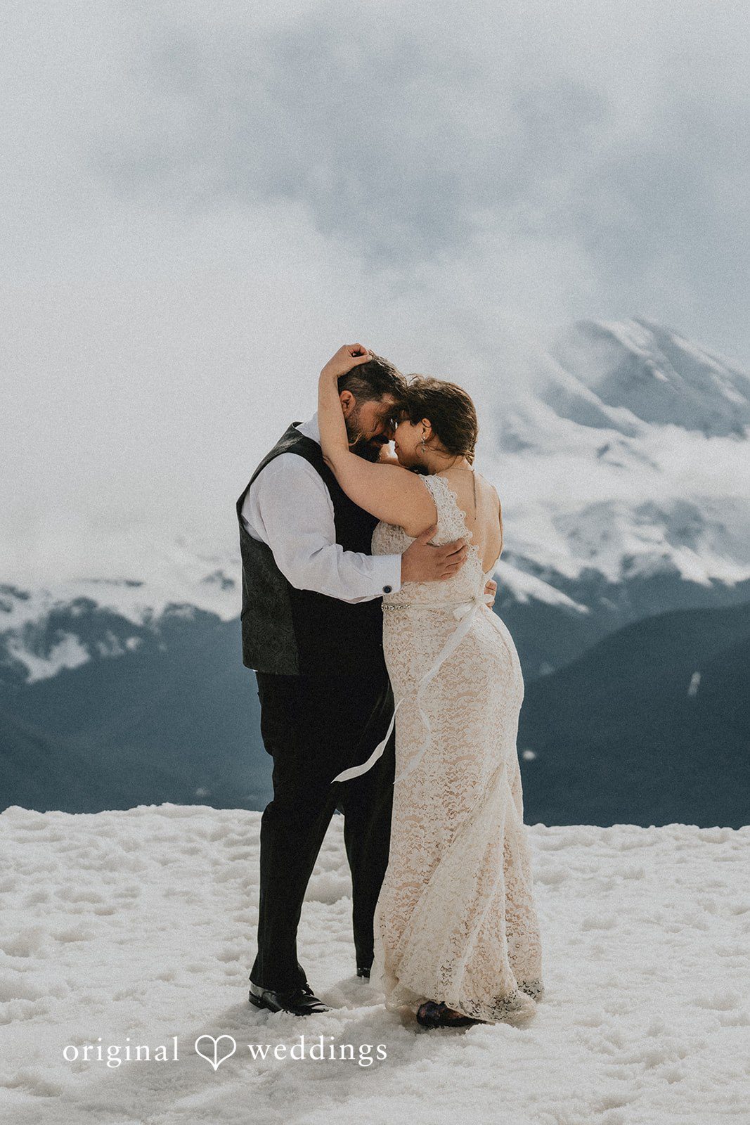 Crystal Mountain Resort Wedding // Isa & Grant -