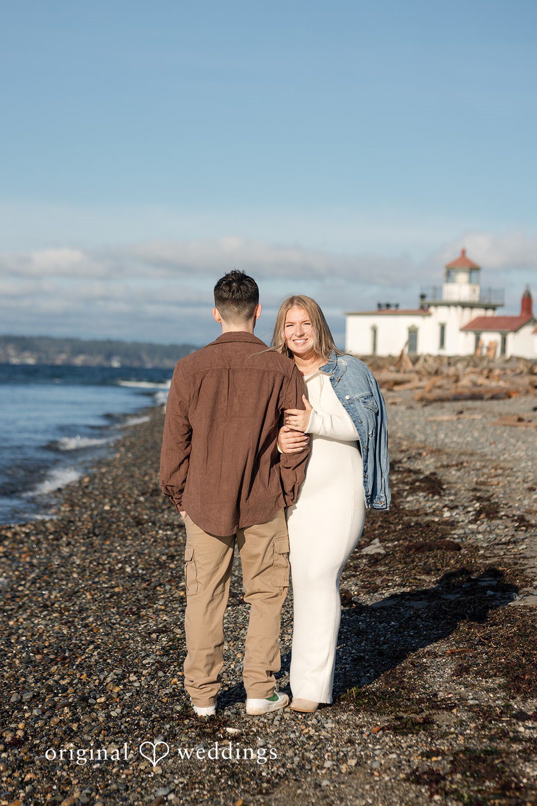 Simple and natural engagement photography moment
