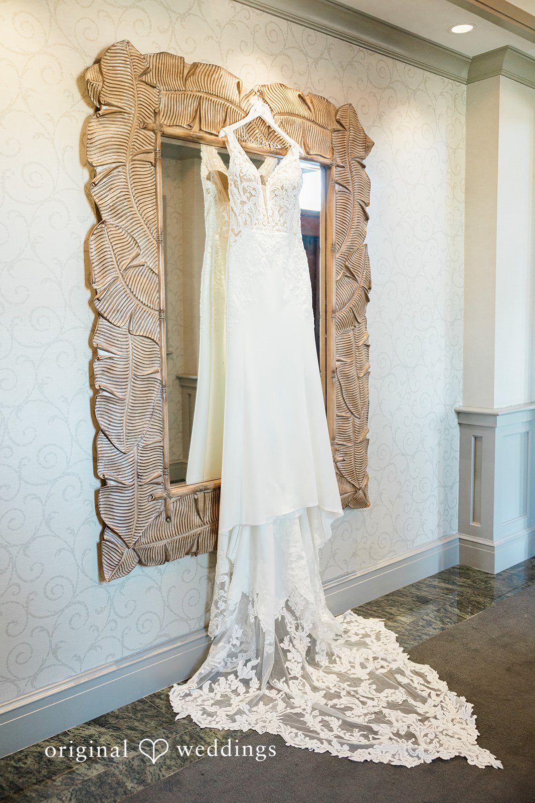 Elegant picture of wedding dress