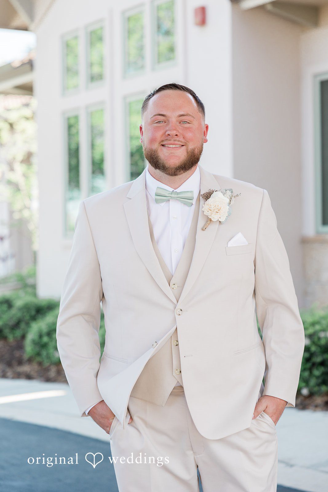 Stunning portrait of groom