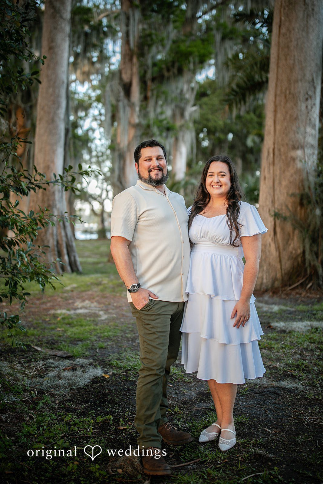 A stunning portrait of the couple at the gardens at Kraft azalea