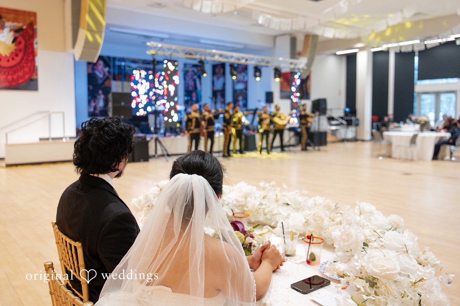 Seattle wedding photography from original weddings capturing wedding at Sea Mar Museum of Chicano/a/Latino/a Culture