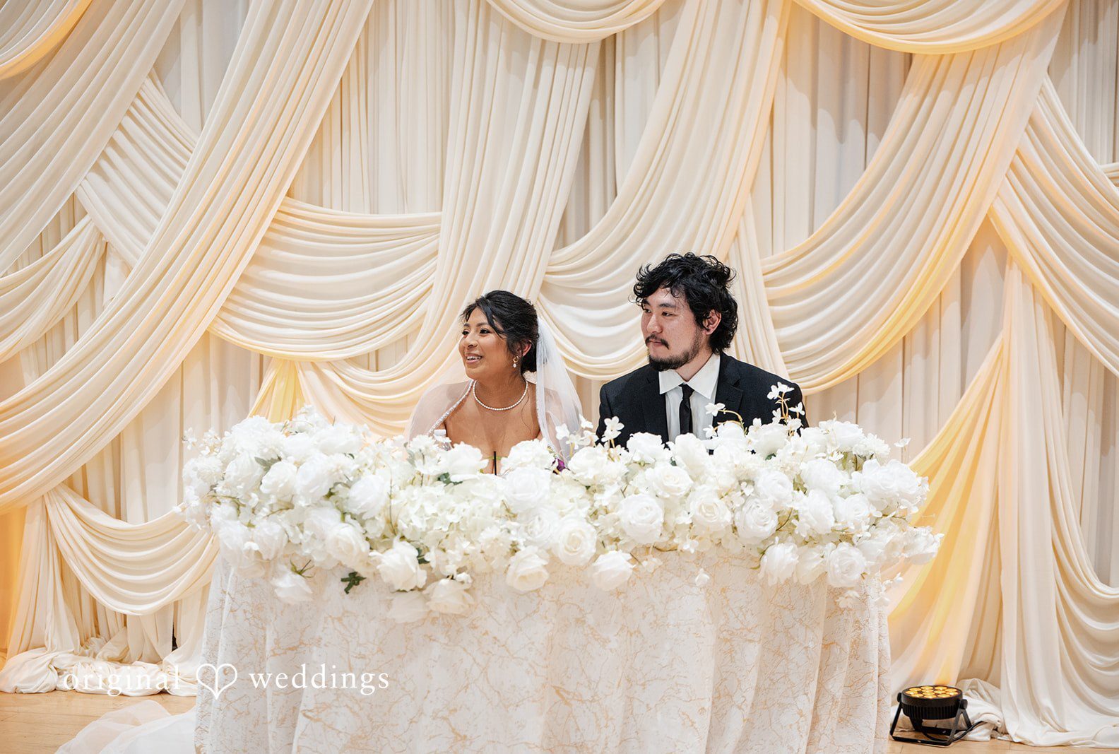 Seattle wedding photography from original weddings capturing wedding at Sea Mar Museum of Chicano/a/Latino/a Culture