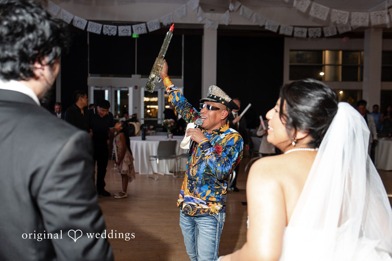 Couple enjoying celebration at Sea Mar Museum of Chicano/a/Latino/a Culture