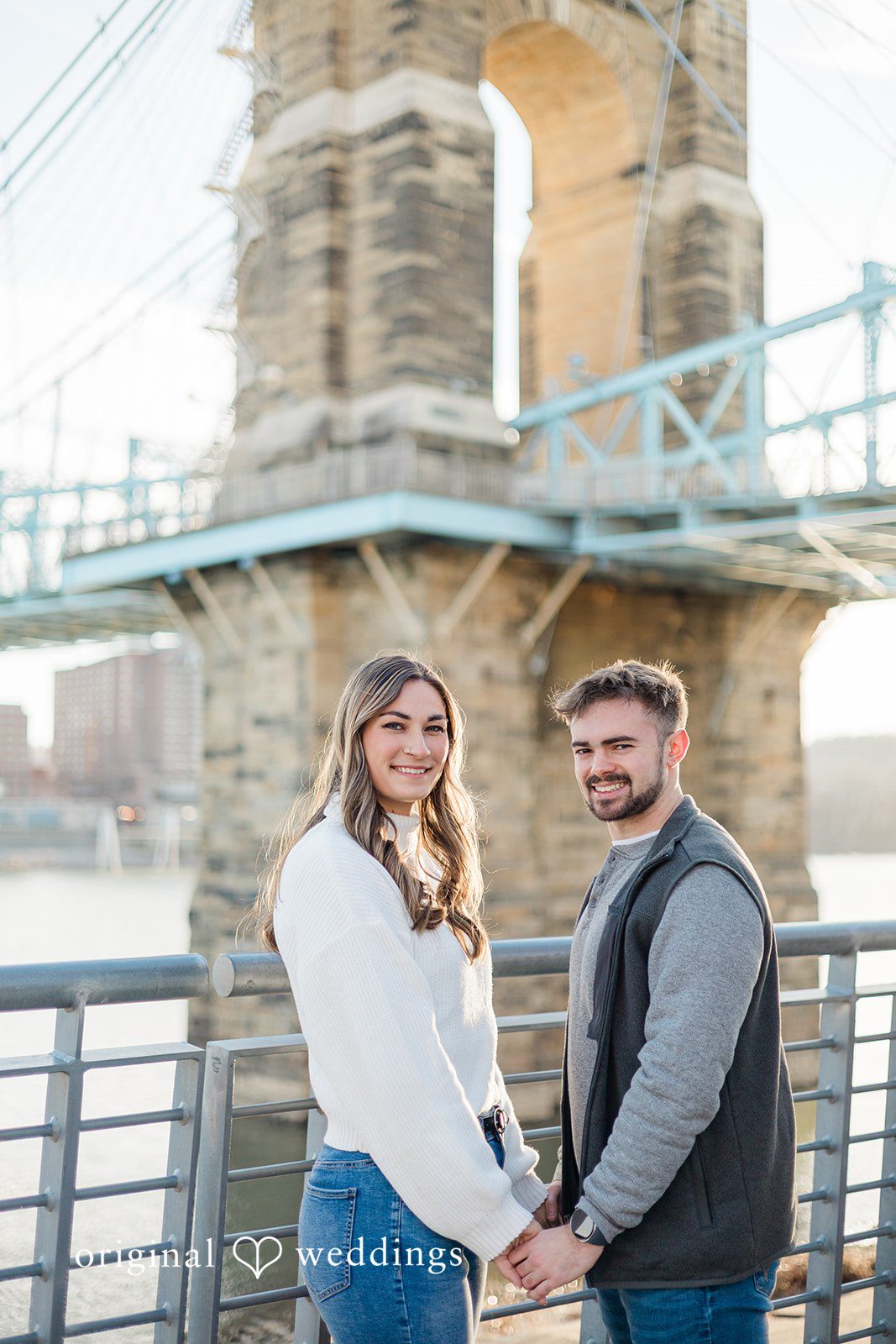 Beautiful picture of couple with elegant background