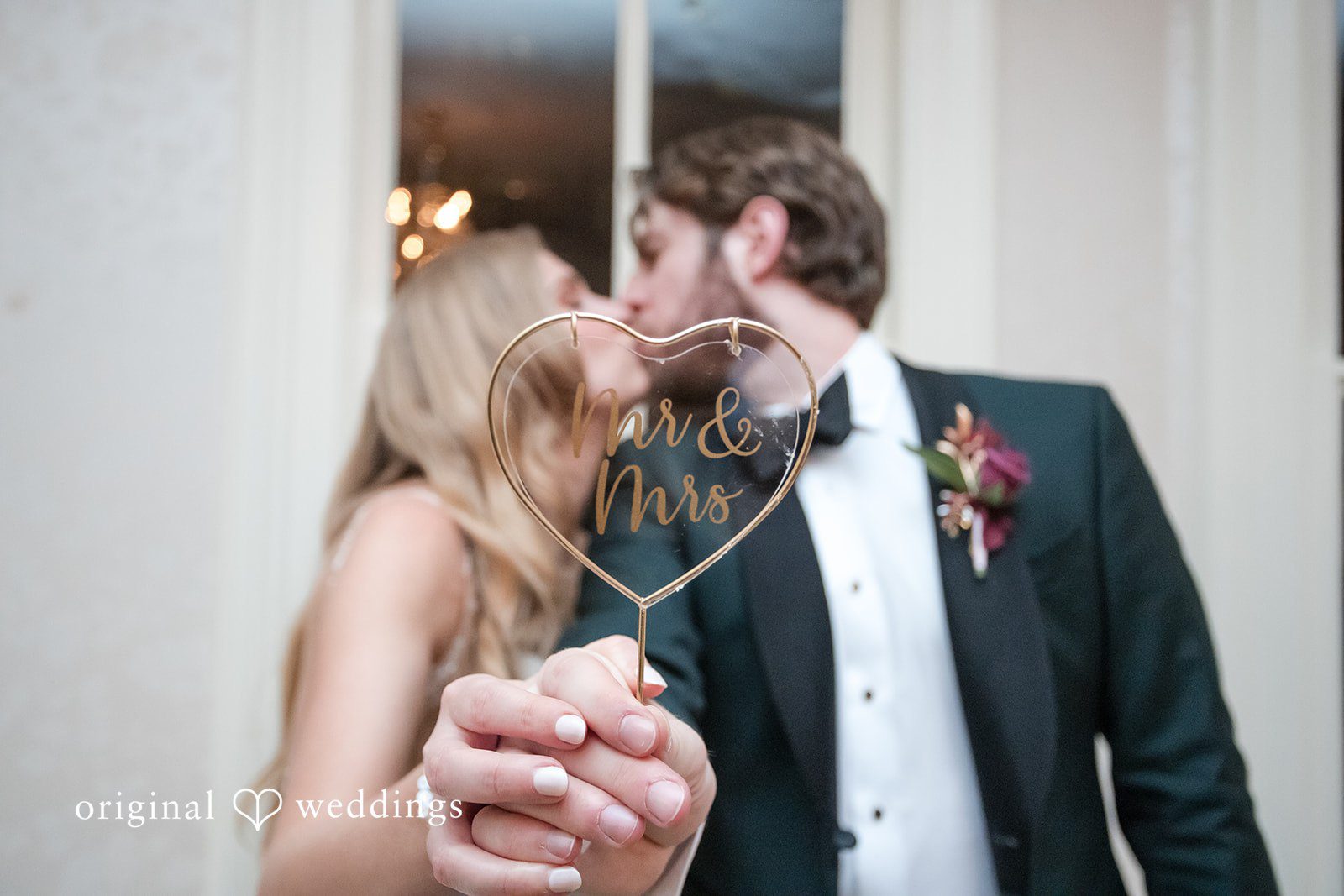 A stylish and romantic portrait of the couple