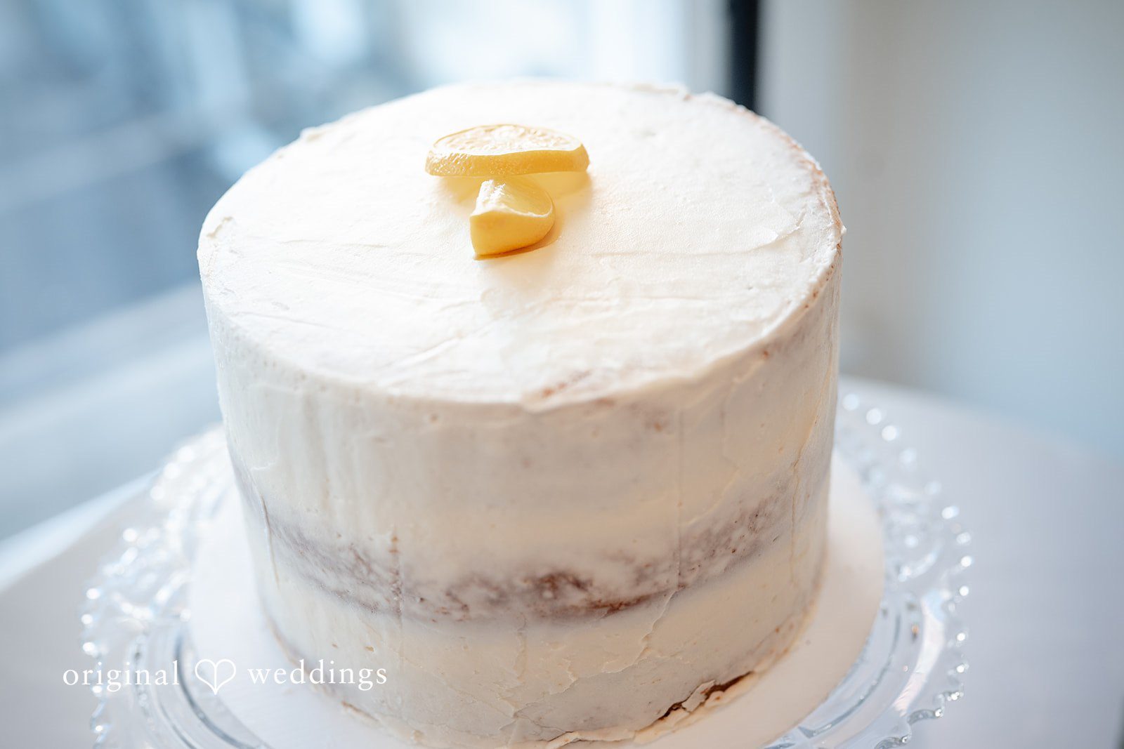 Beautiful picture of wedding cake