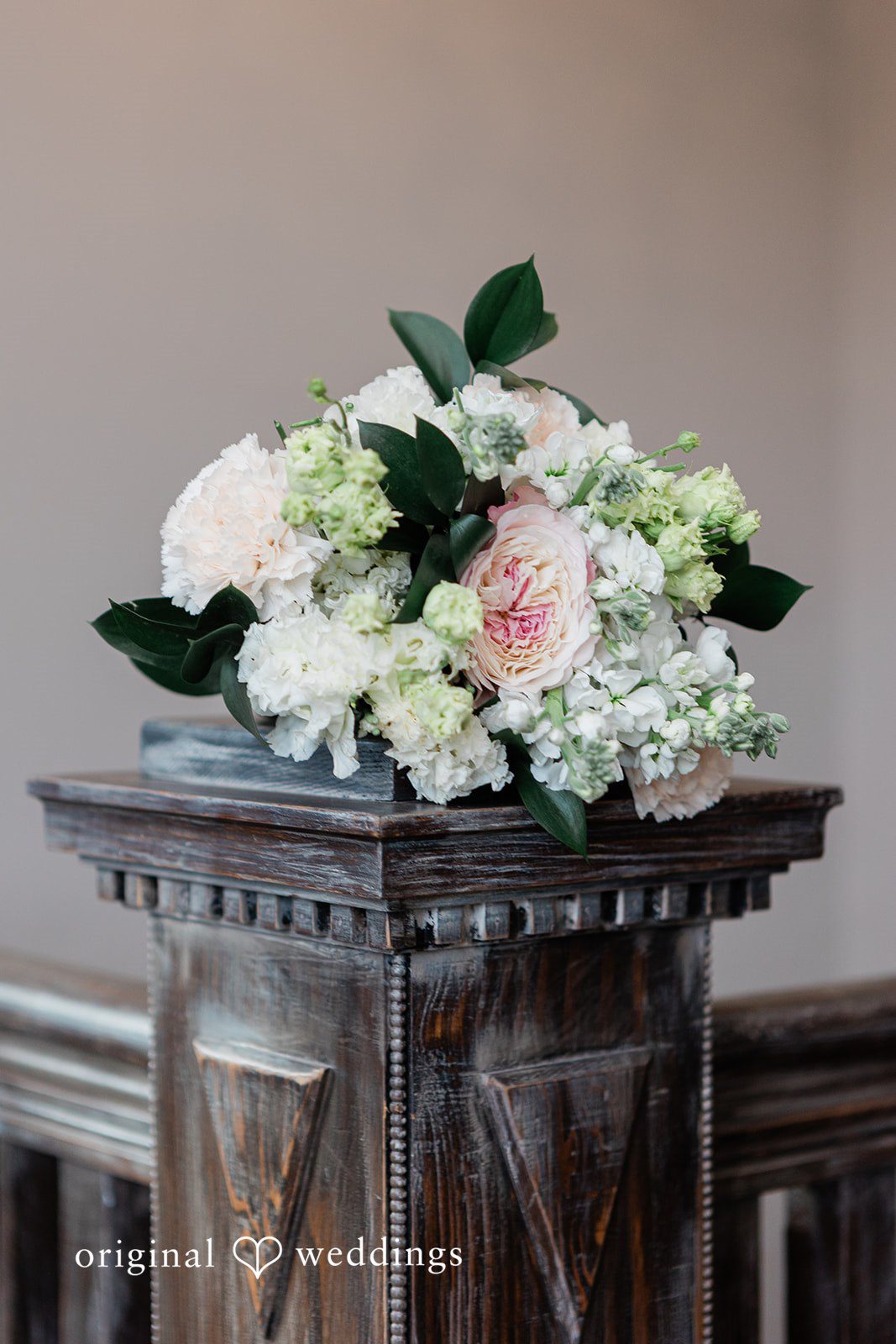 Flower decoration at The Olson Mansion wedding