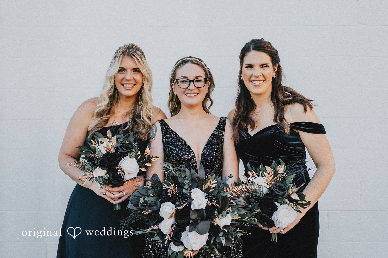 Dianna + Devin A happy portrait of the bride and her bridesmaids