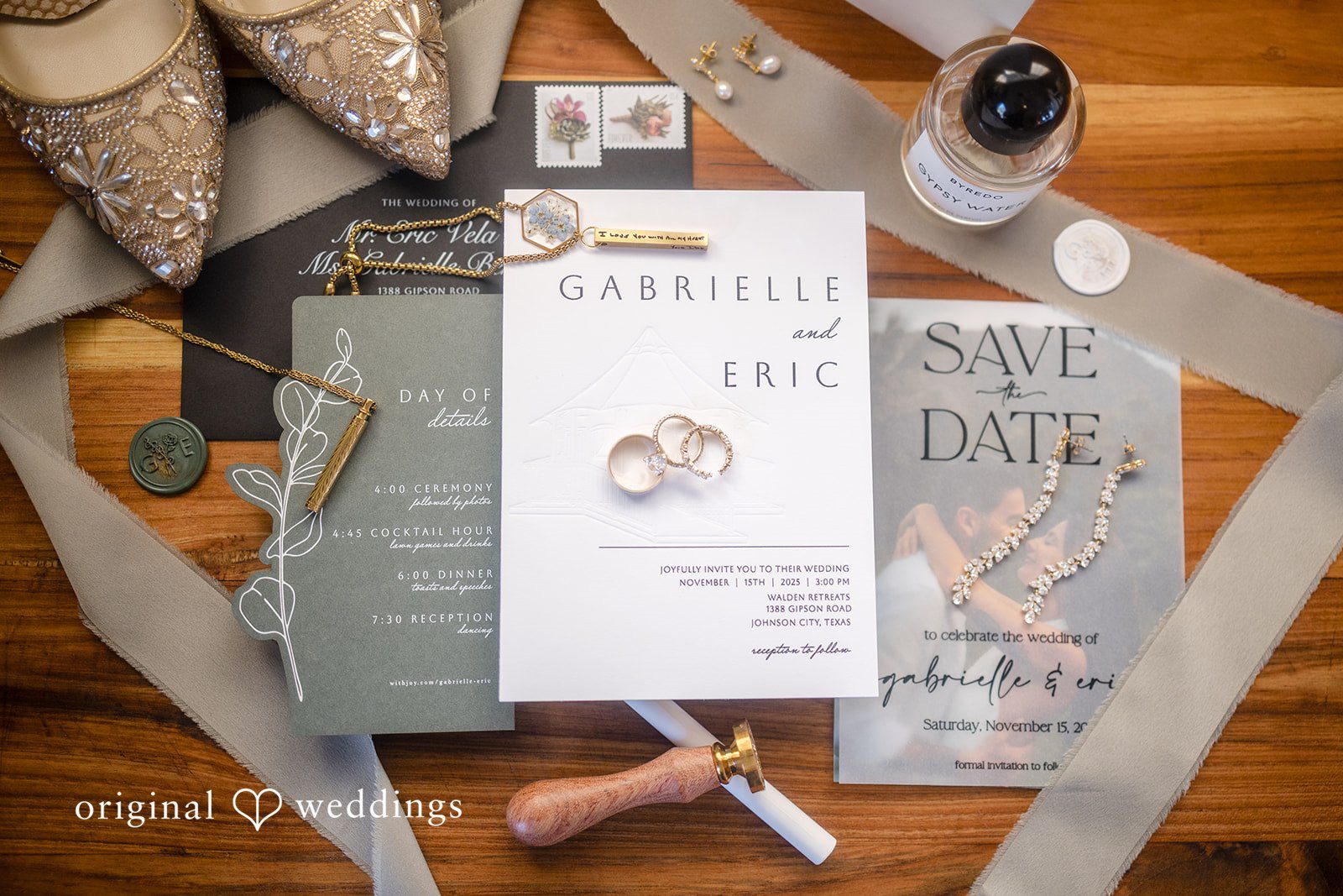 Austin Wedding Photography at Walden Retreats | Gabrielle & Eric -