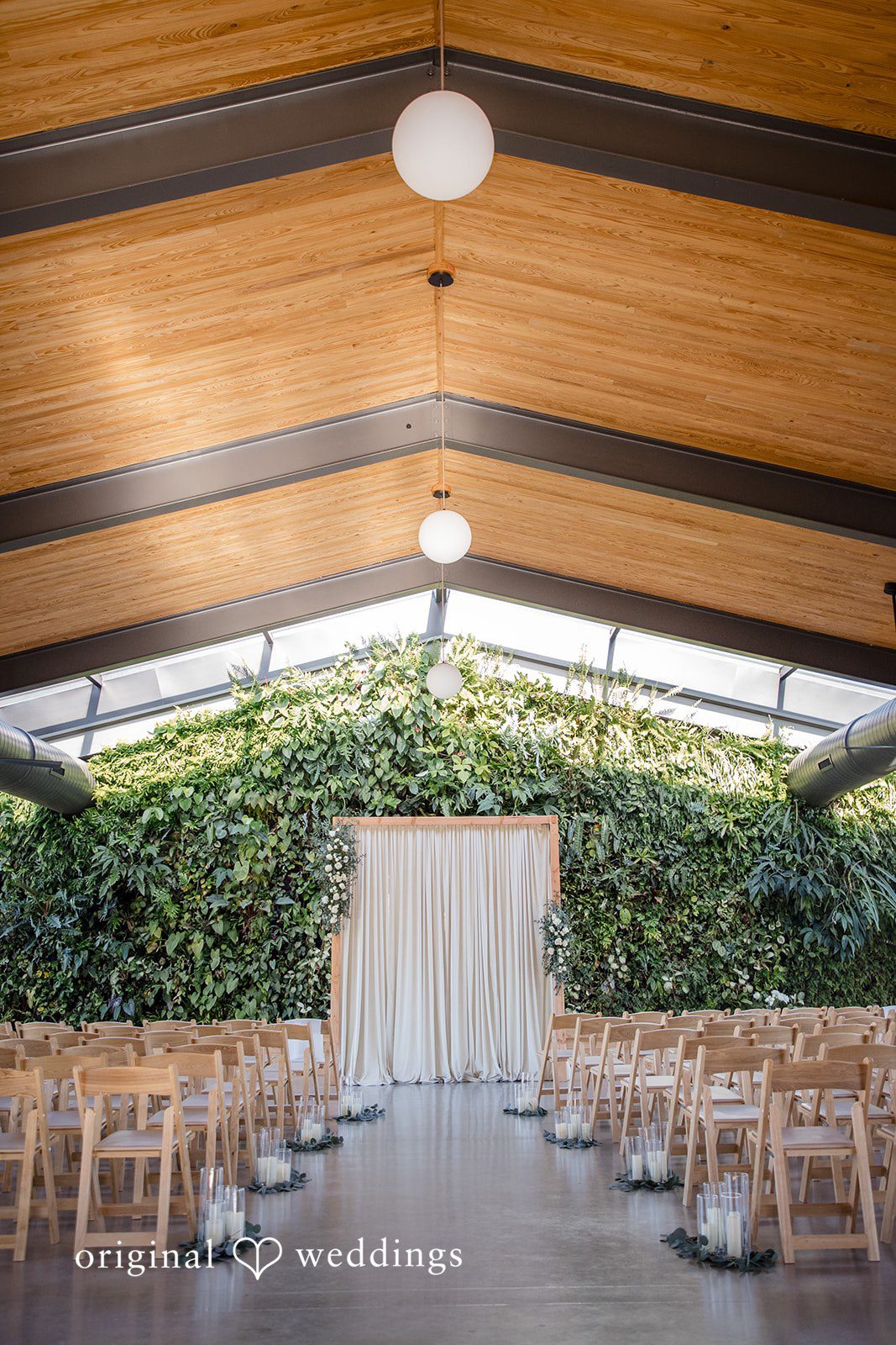 Austin Wedding Photography at Walden Retreats | Gabrielle & Eric -