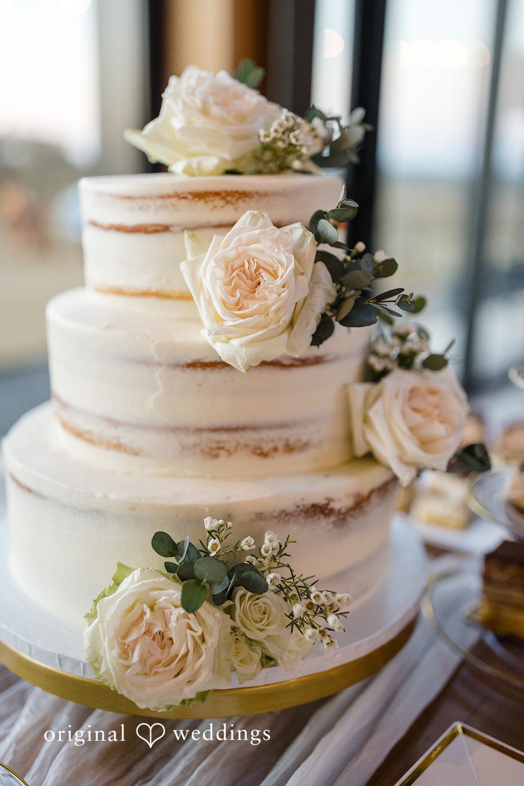 Austin Wedding Photography at Walden Retreats | Gabrielle & Eric -