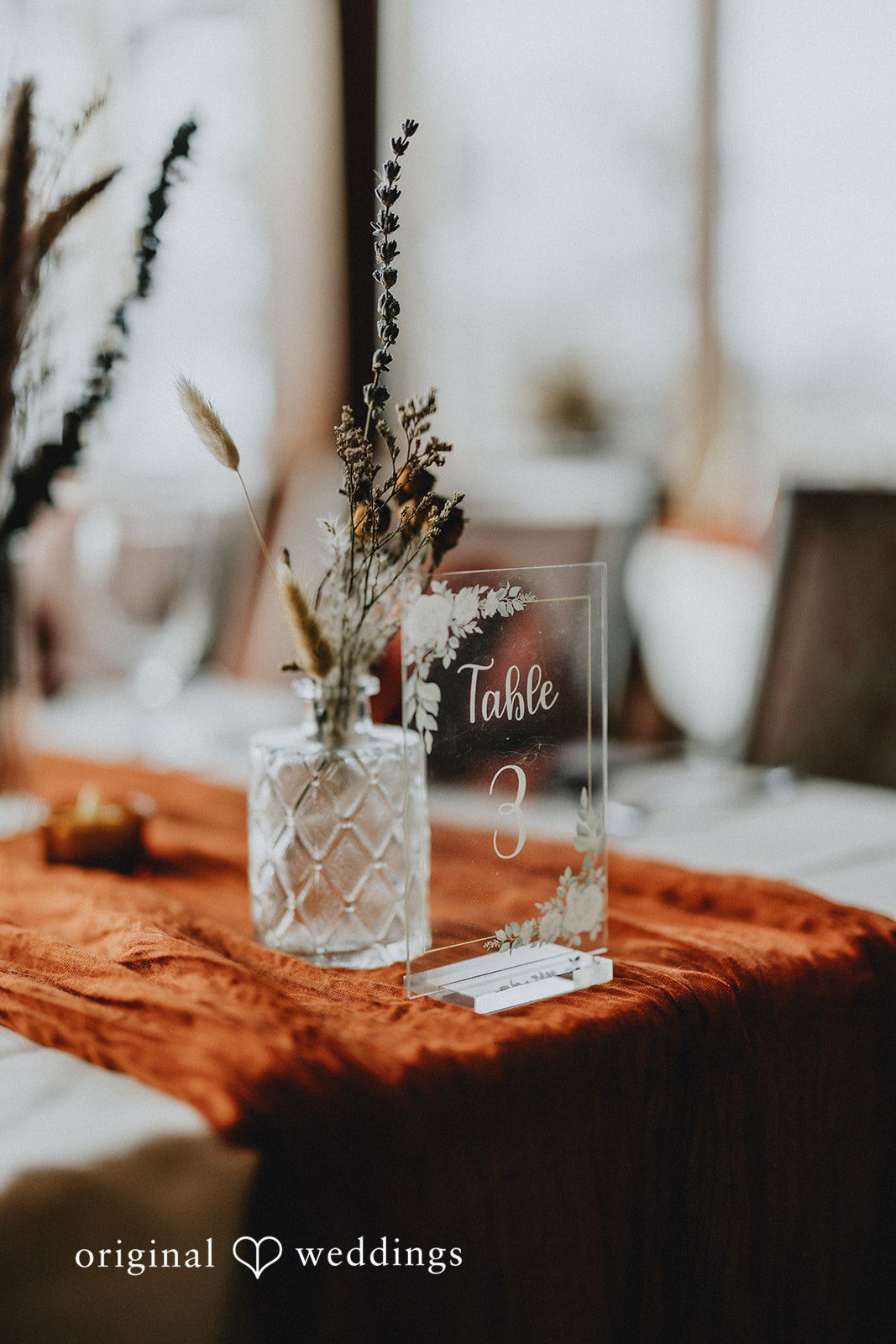 Parsa + Kiley A rustic table setup is completed with minimal and elegant decor.