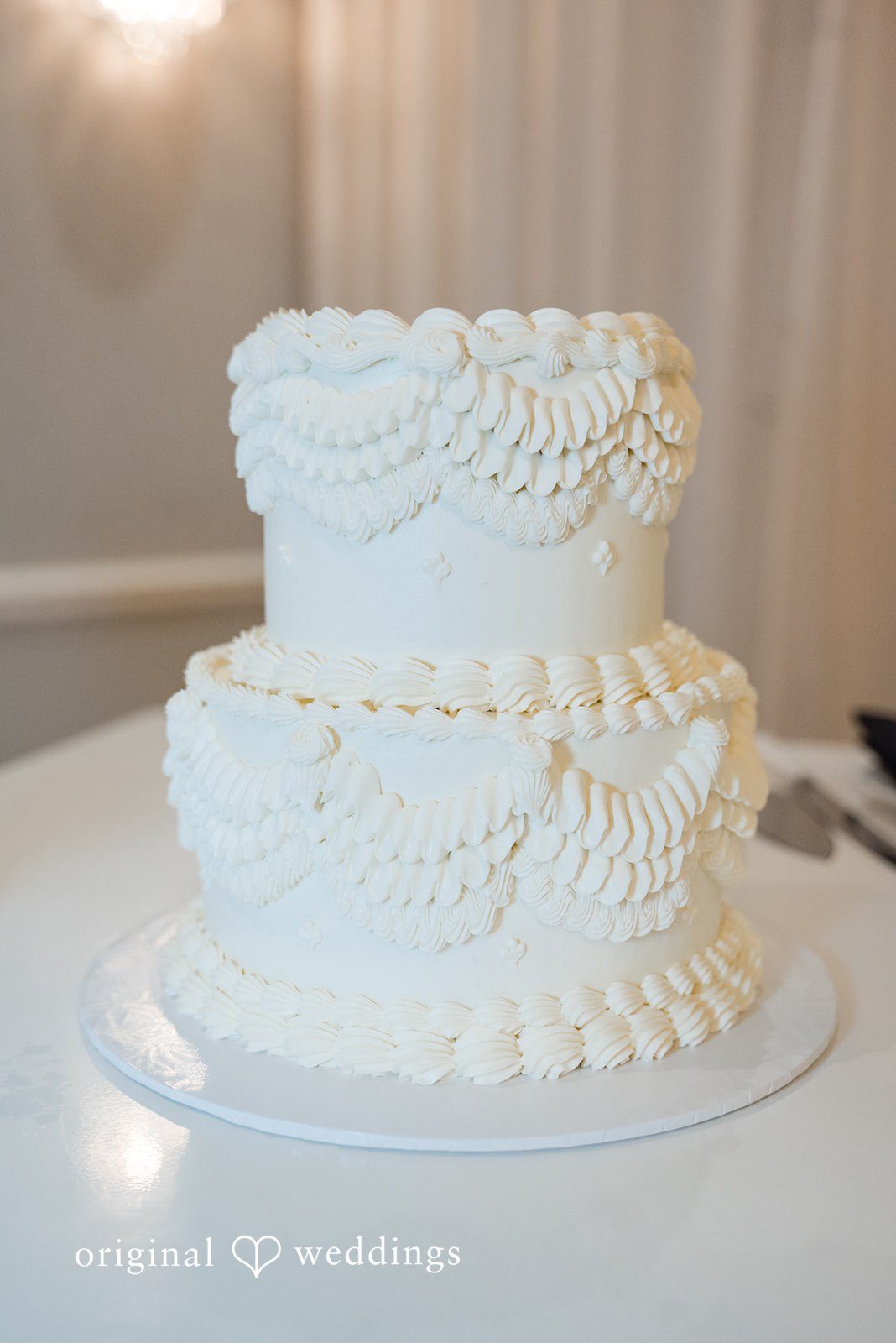 Avery + Ben Delicious wedding cake at Abernethy Center