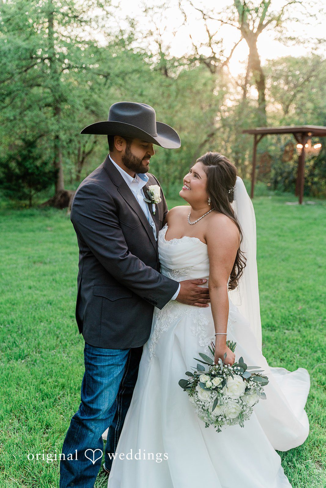 A beautiful portrait of the couple at Arrowwood Events