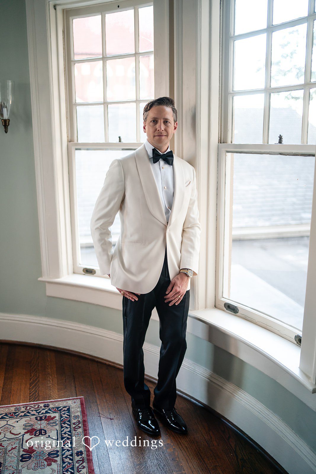 Dallas Wedding Photographers at Arts District Mansion | Matthew & Brown -