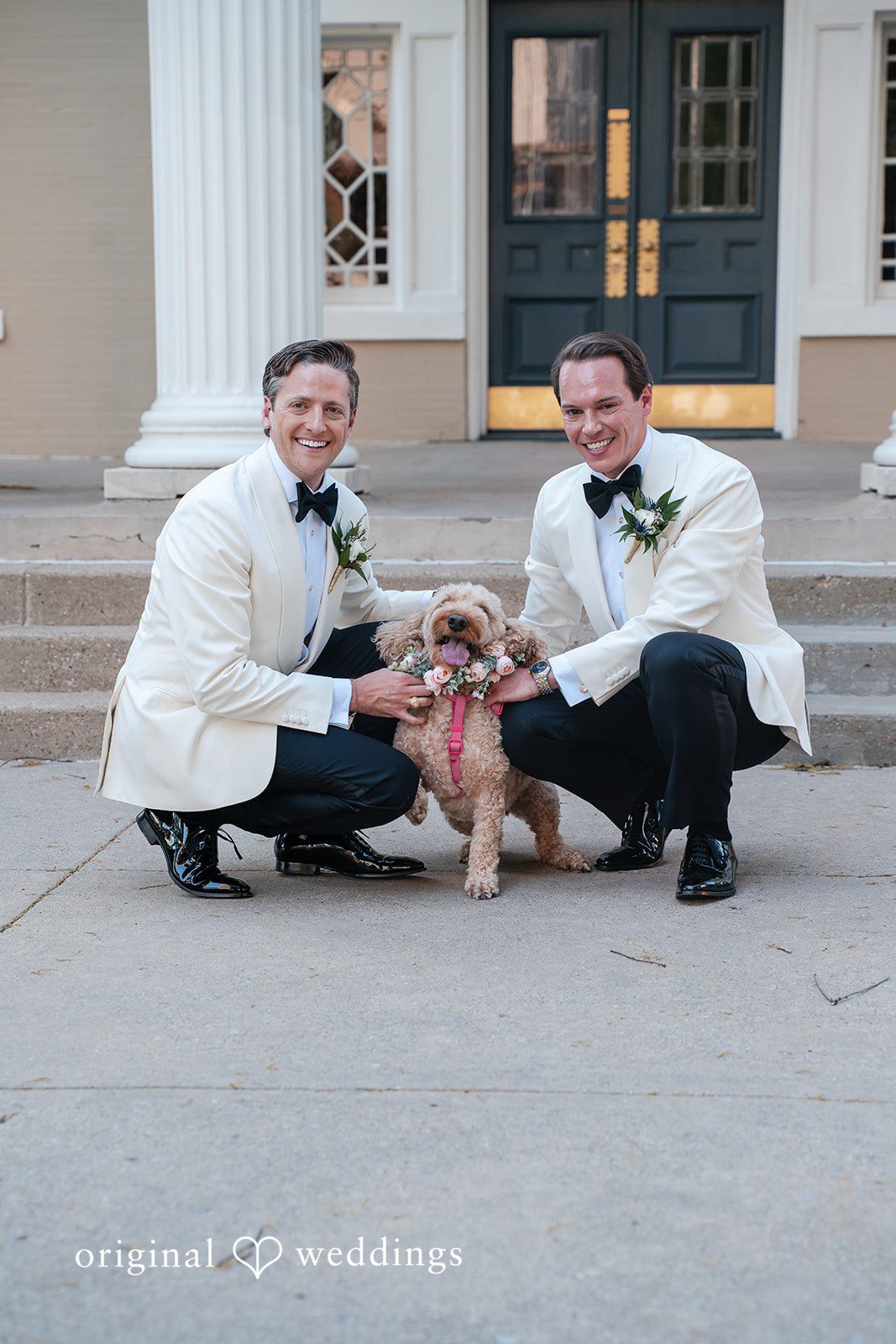 Dallas Wedding Photographers at Arts District Mansion | Matthew & Brown -