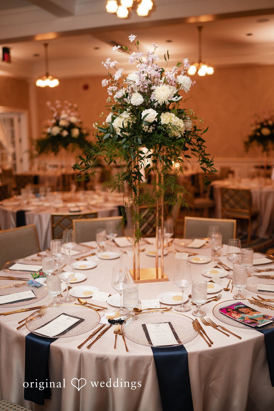 Dallas Wedding Photographers at Arts District Mansion | Matthew & Brown -