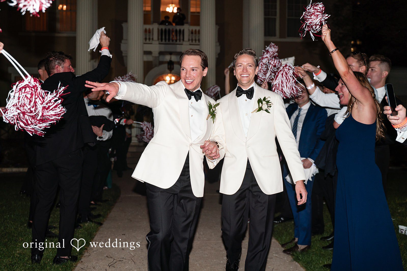 Dallas Wedding Photographers at Arts District Mansion | Matthew & Brown -
