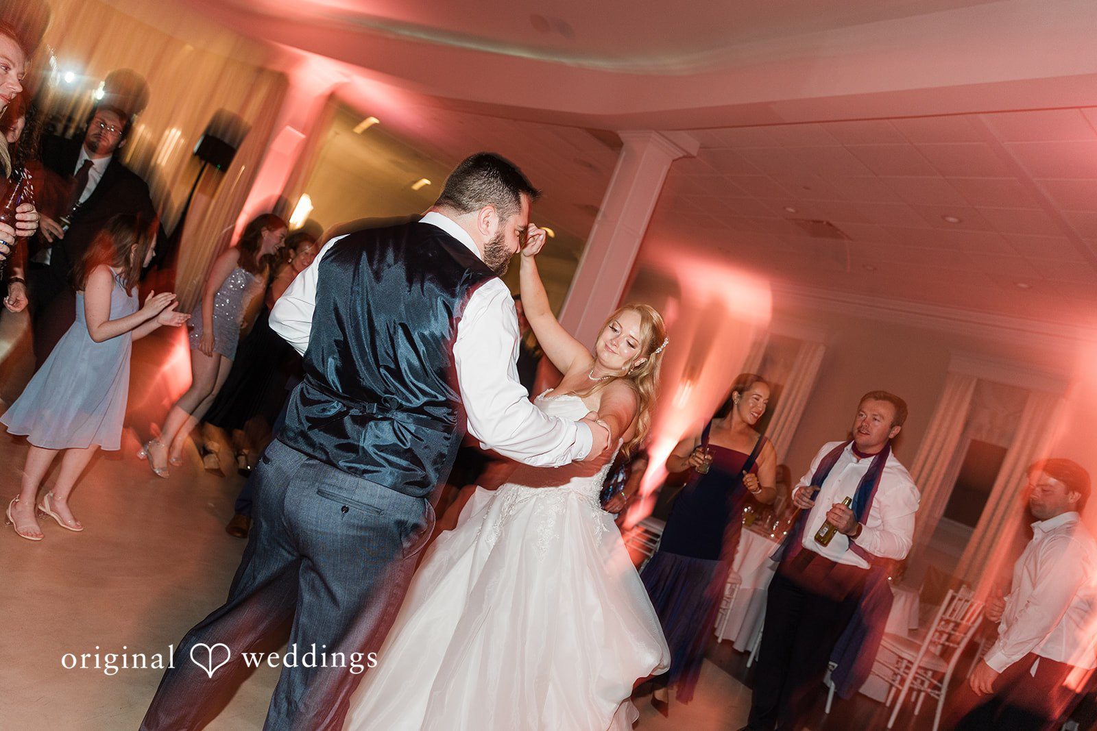 Shayna + Joseph A fun time at the wedding reception