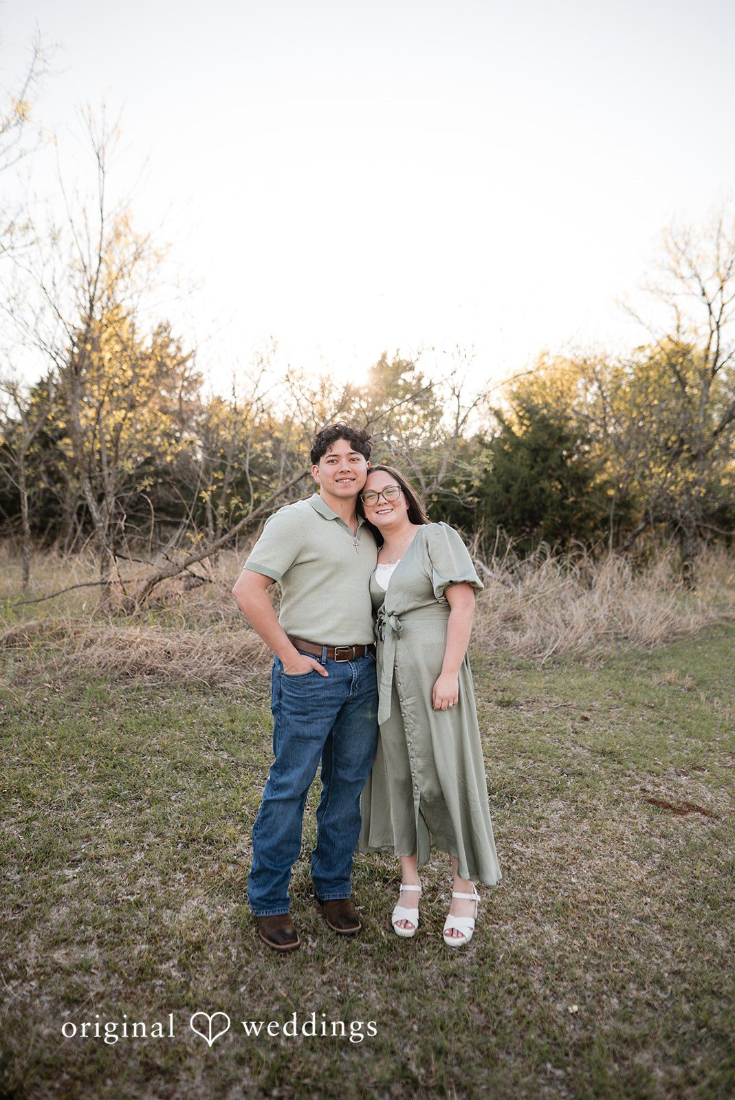A stunning portrait of the couple at Bluff Creek Park