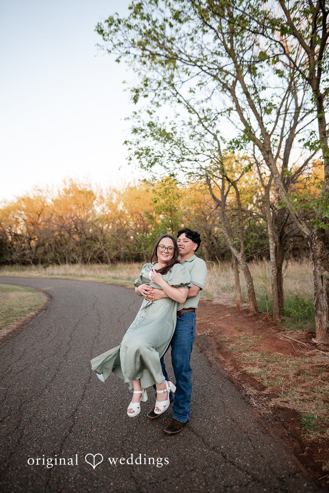 A fun portrait of the couple