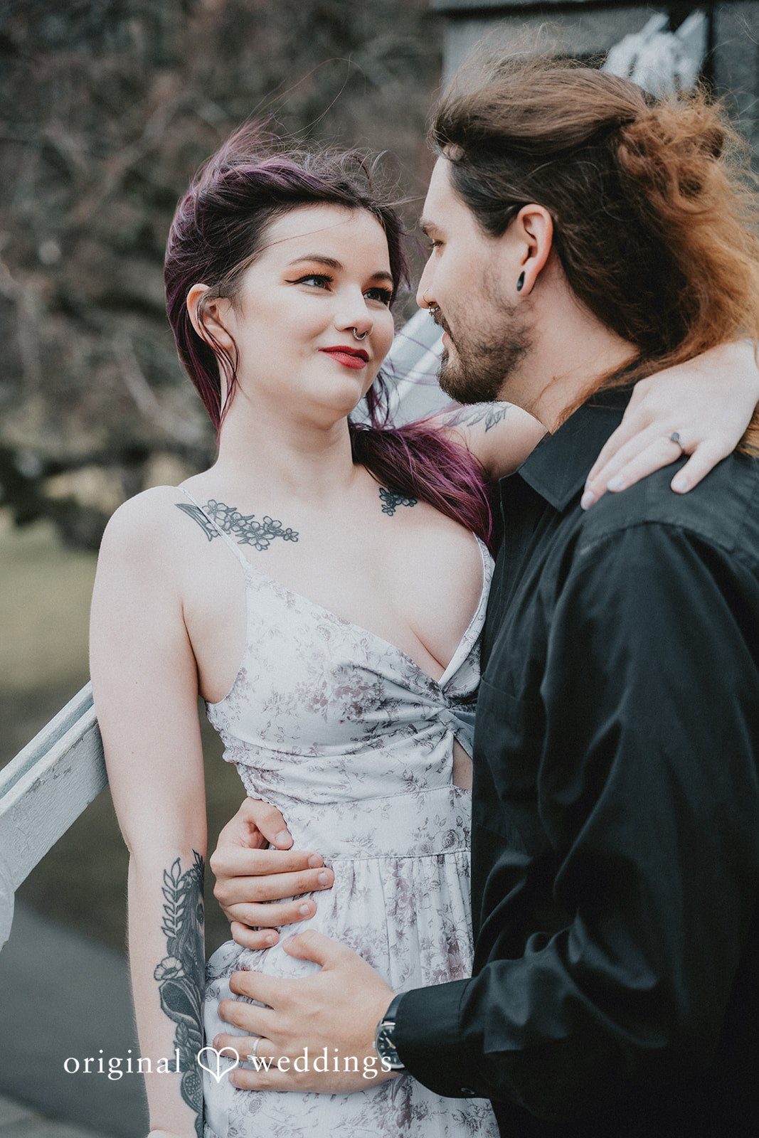 Elegant picture of couple captured by original weddings