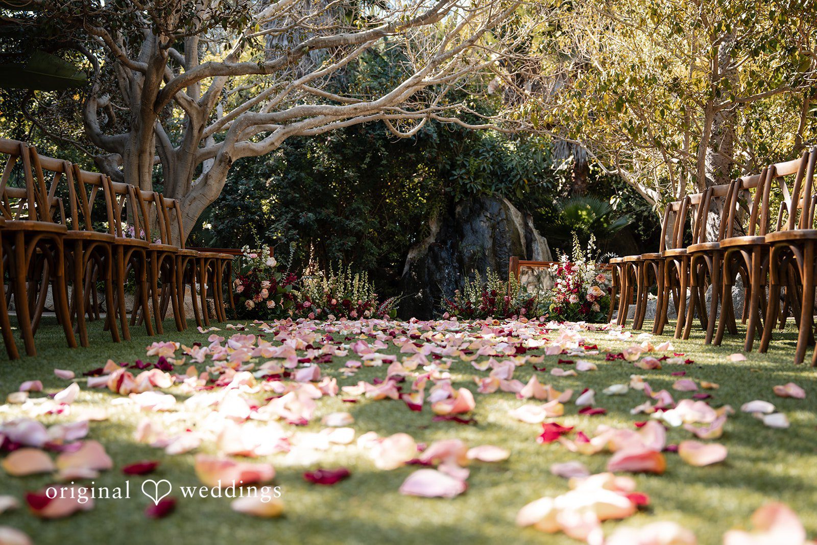The outdoor wedding ceremony space at Botanica